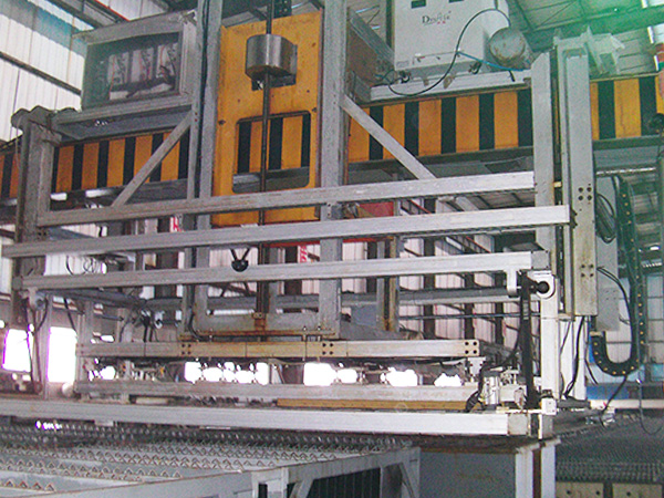 什么是電解錳、鋅自動(dòng)生產(chǎn)線(xiàn)